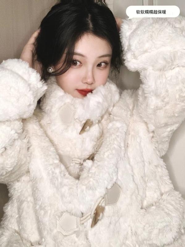 冬季毛绒外套搭配